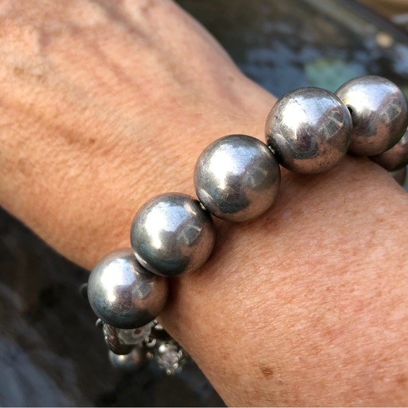 Bold Bangle Silvertone Rhinestones & Beads - Picture 2 of 8